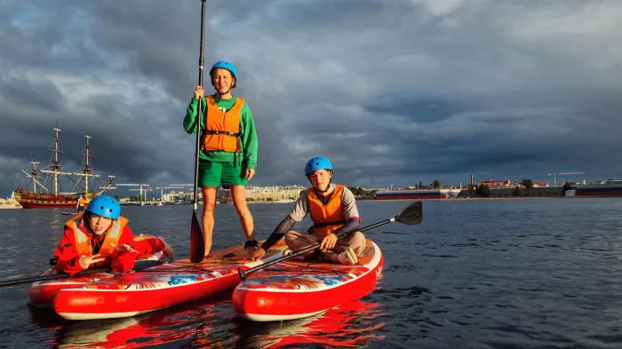 Катание на САП Sup-surfing