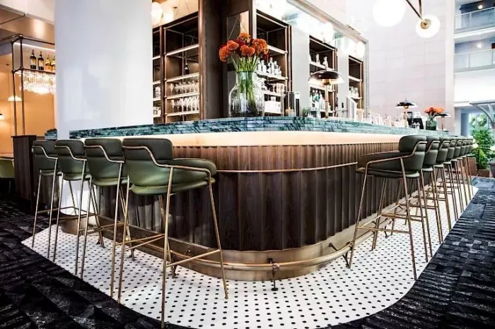 Ресторан-бар Hudson Yards Lounge