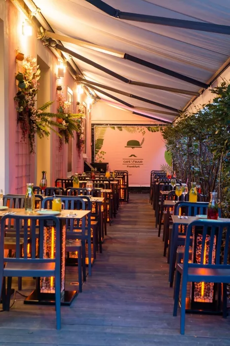 Кафе Café Buur Frankfurt