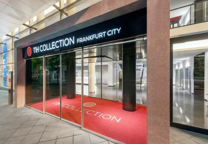 Отель Hotel Avani Frankfurt City