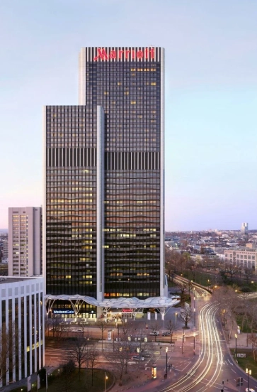 Отель Frankfurt Marriott Hotel