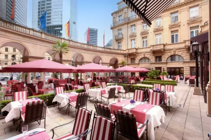 Отель Steigenberger Icon Frankfurter Hof