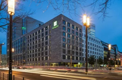 Отель Holiday Inn Frankfurt - Alte Oper, an IHG hotel