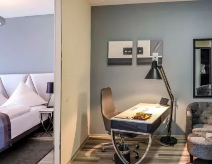 Отель Mercure Hotel Kaiserhof Frankfurt City Center